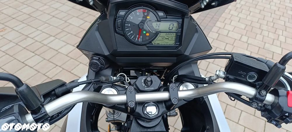 Suzuki V-STROM - 14