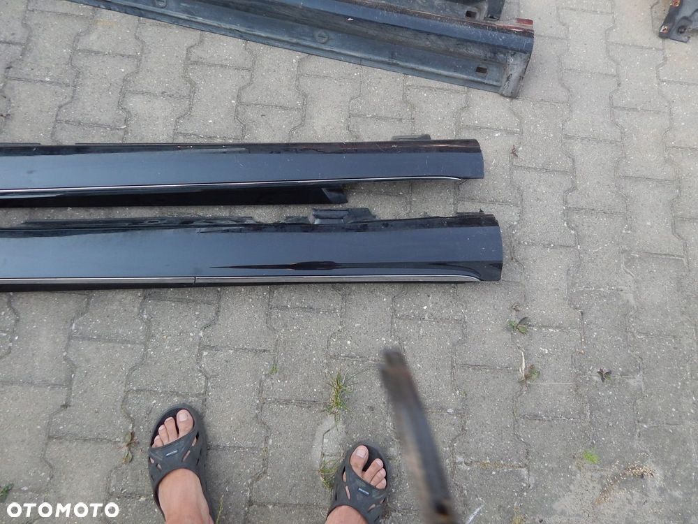 LISTWA PROGOWA LEWA PRAWA MERCEDES W 205 - 3