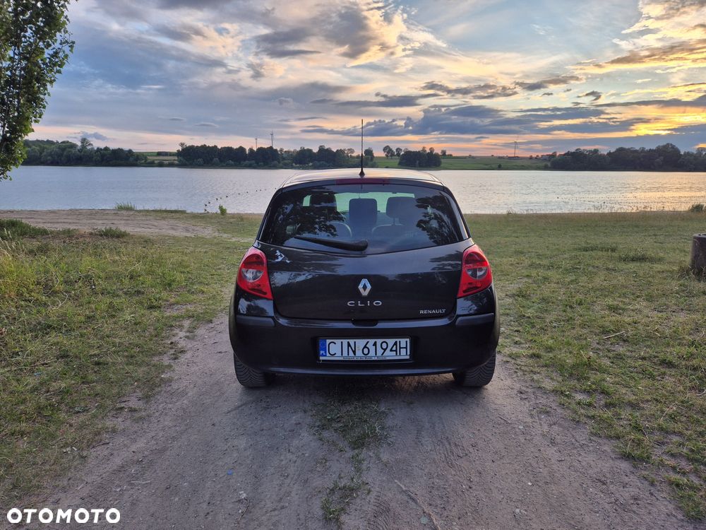 Renault Clio - 3