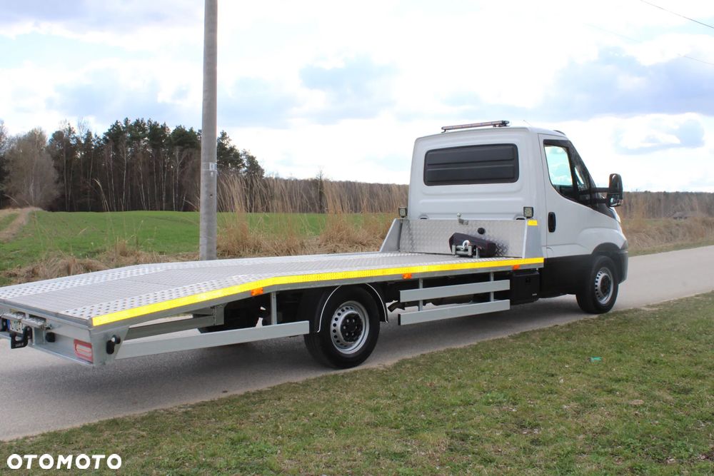 Iveco DAILY - 9