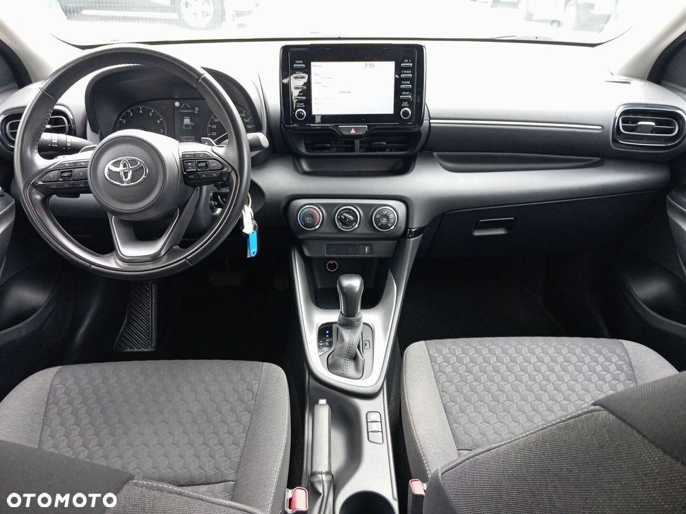 Toyota Yaris 1.5 Comfort CVT - 3