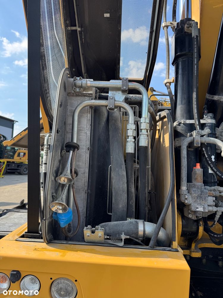 Caterpillar CAT M318F - 33