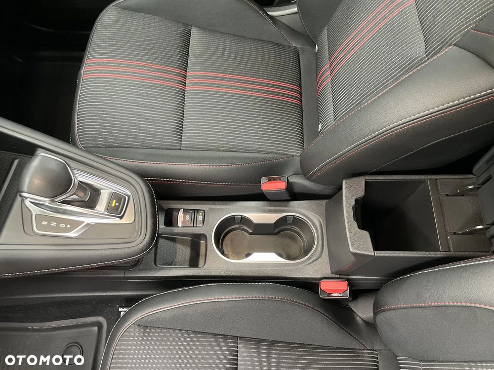 Renault Captur TCe Mild Hybrid 160 EDC GPF R.S LINE - 28