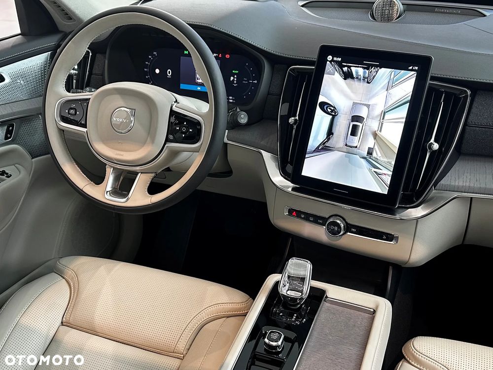 Volvo XC 90 T8 AWD Plug-In Hybrid Ultimate Bright 7os - 8