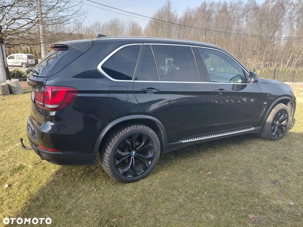 BMW X5 xDrive30d Sport-Aut - 38