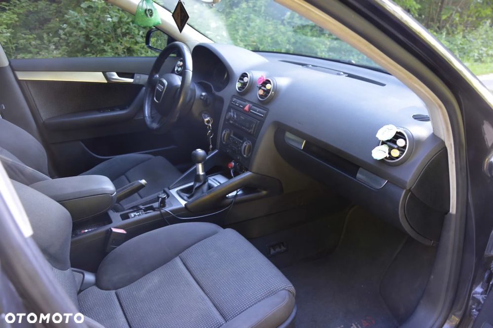 Audi A3 Sportback - 9