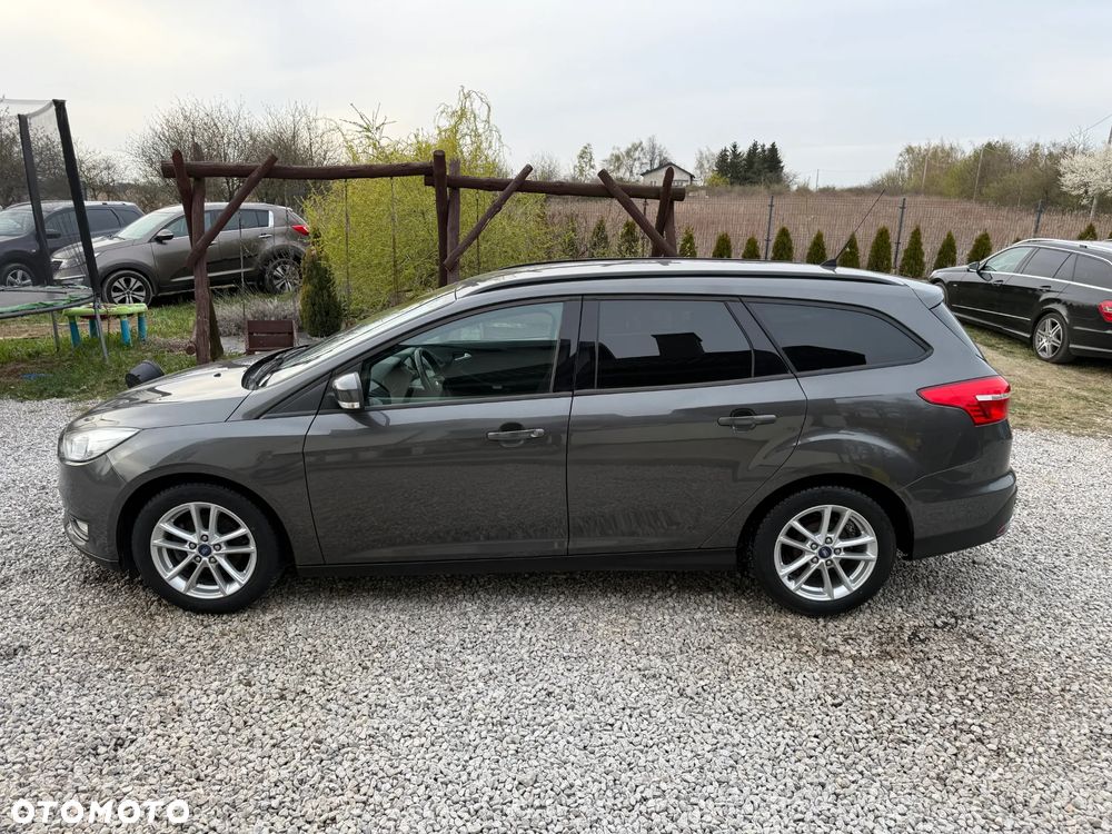 Ford Focus 1.6 TDCi DPF Trend - 10