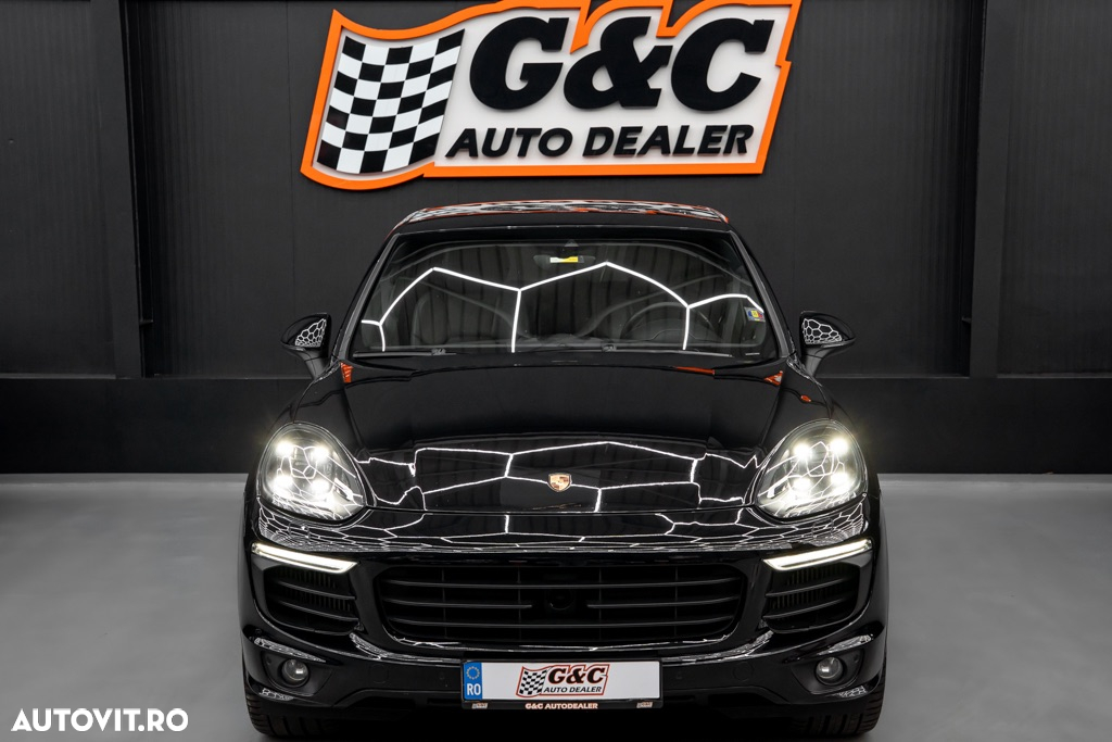 Porsche Cayenne S Diesel Platinum Edition - 2