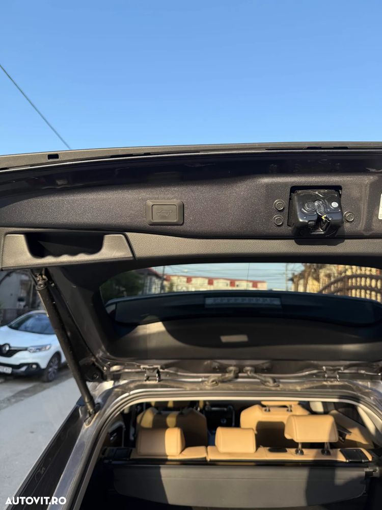 Toyota RAV4 2.5 VVT-iE 4x4 Luxury - 19