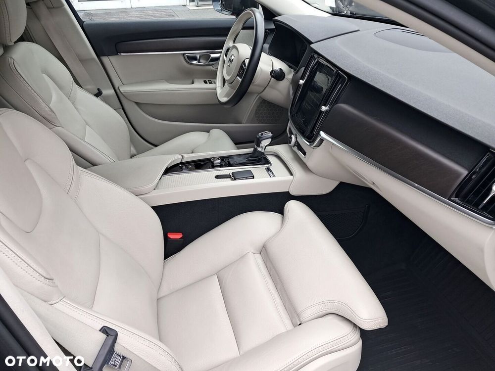 Volvo V90 - 10