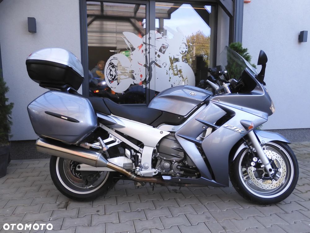 Yamaha FJR - 9