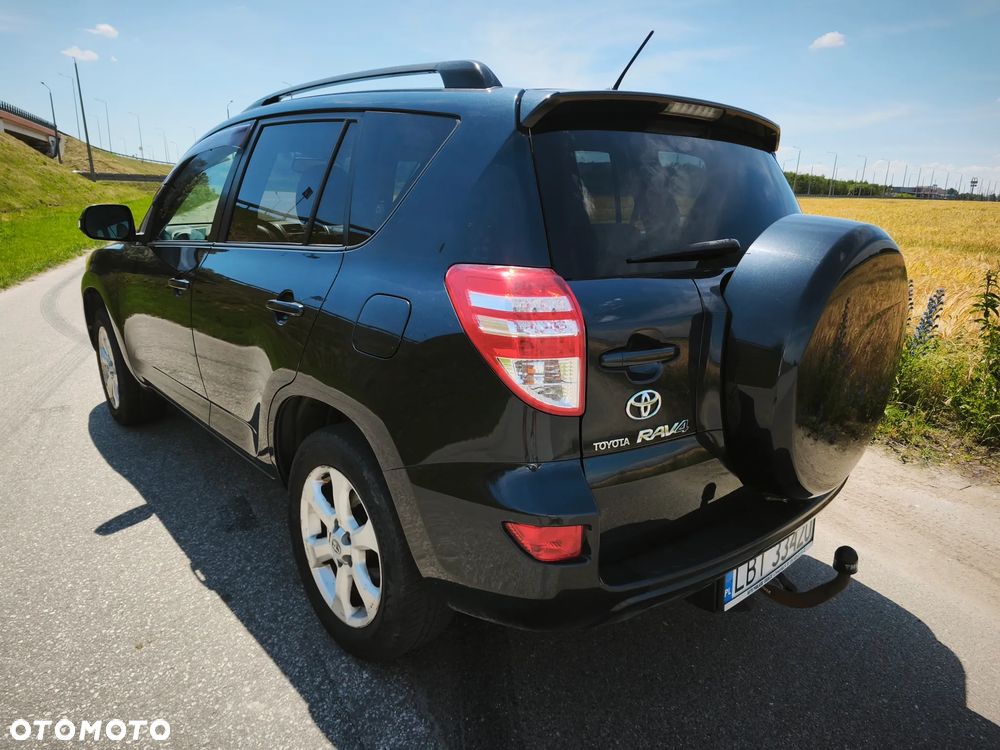 Toyota RAV4 2.2 D-4D Prestige - 8