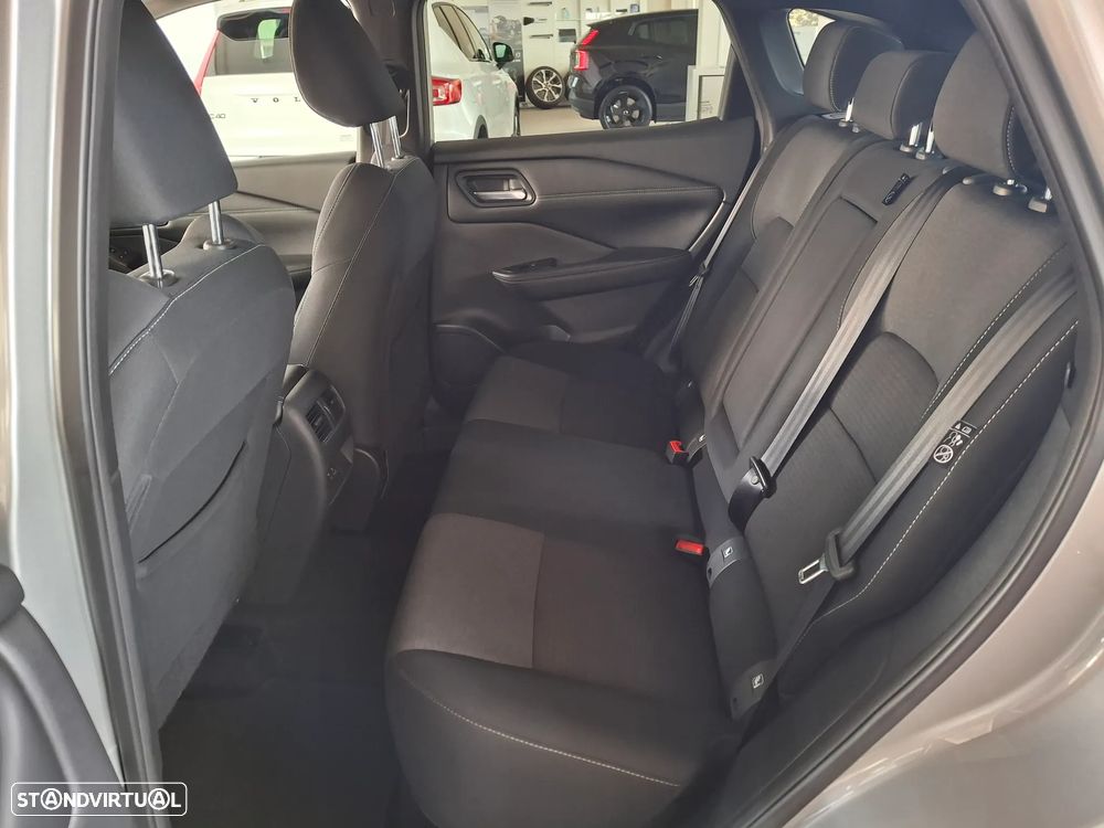 Nissan Qashqai 1.3 DIG-T N-Connecta LED - 12