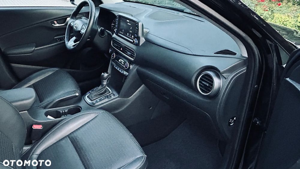 Hyundai Kona - 11