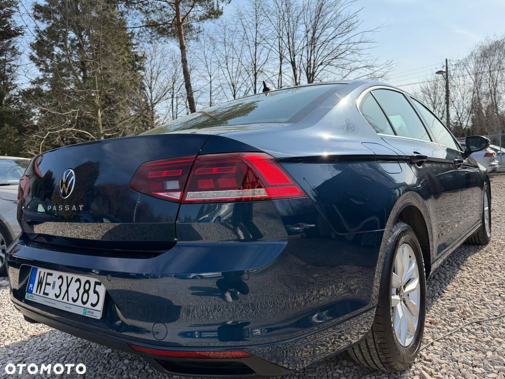 Volkswagen Passat 2.0 TDI EVO Business DSG - 9