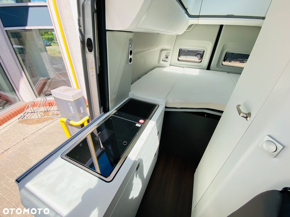 Volkswagen California - 15