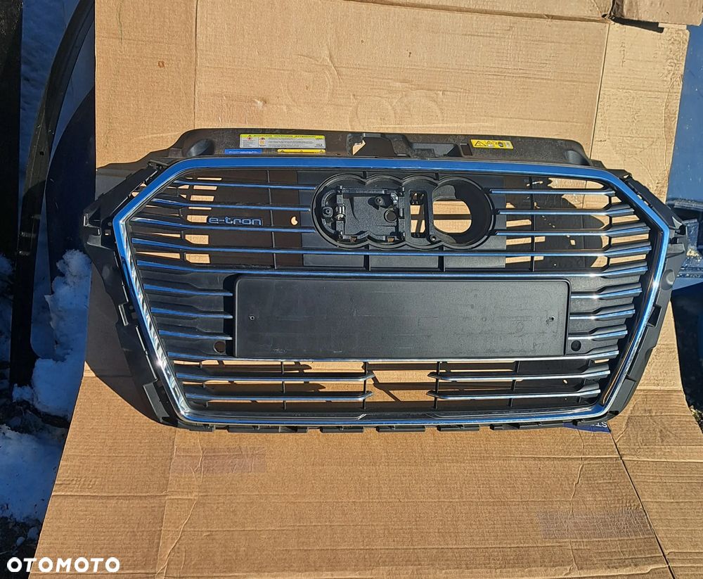 Grill Atrapa chłodnicy Audi A3 A-3 8V4 E-Tron lift 8V4853651AC 8V4853343B - 3