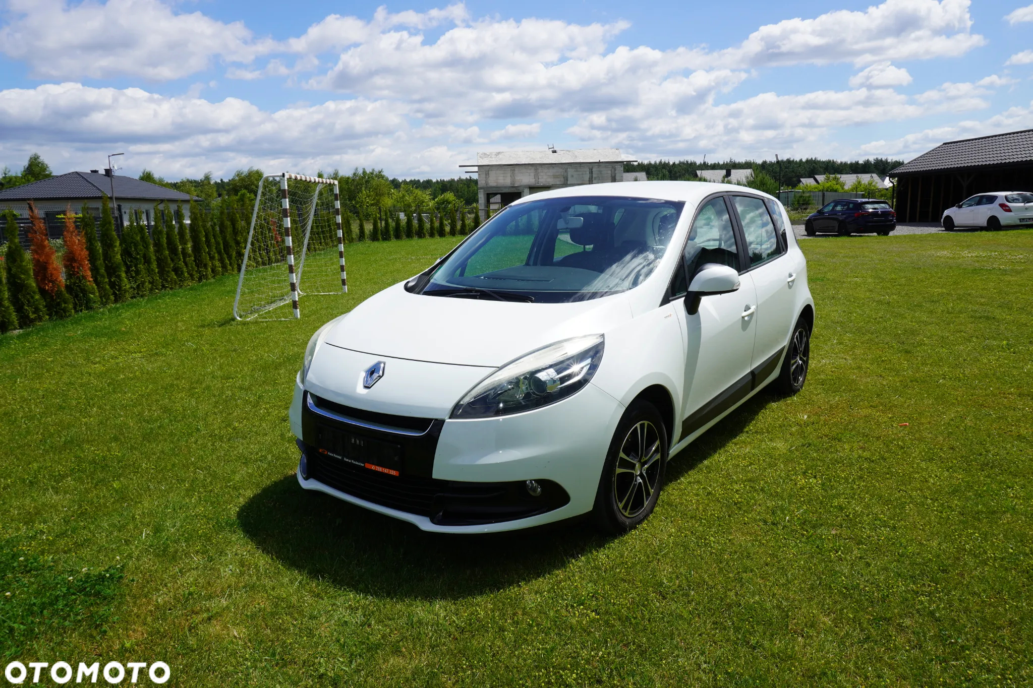 Renault Scenic 1.6 16V 110 TomTom Edition - 8