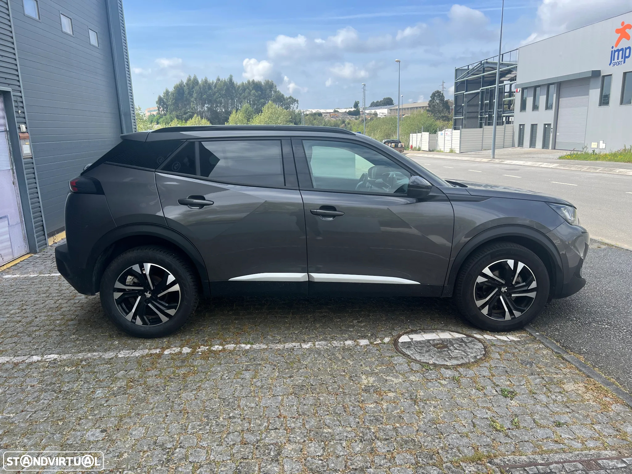 Peugeot 2008 PureTech 130 EAT8 Allure - 13