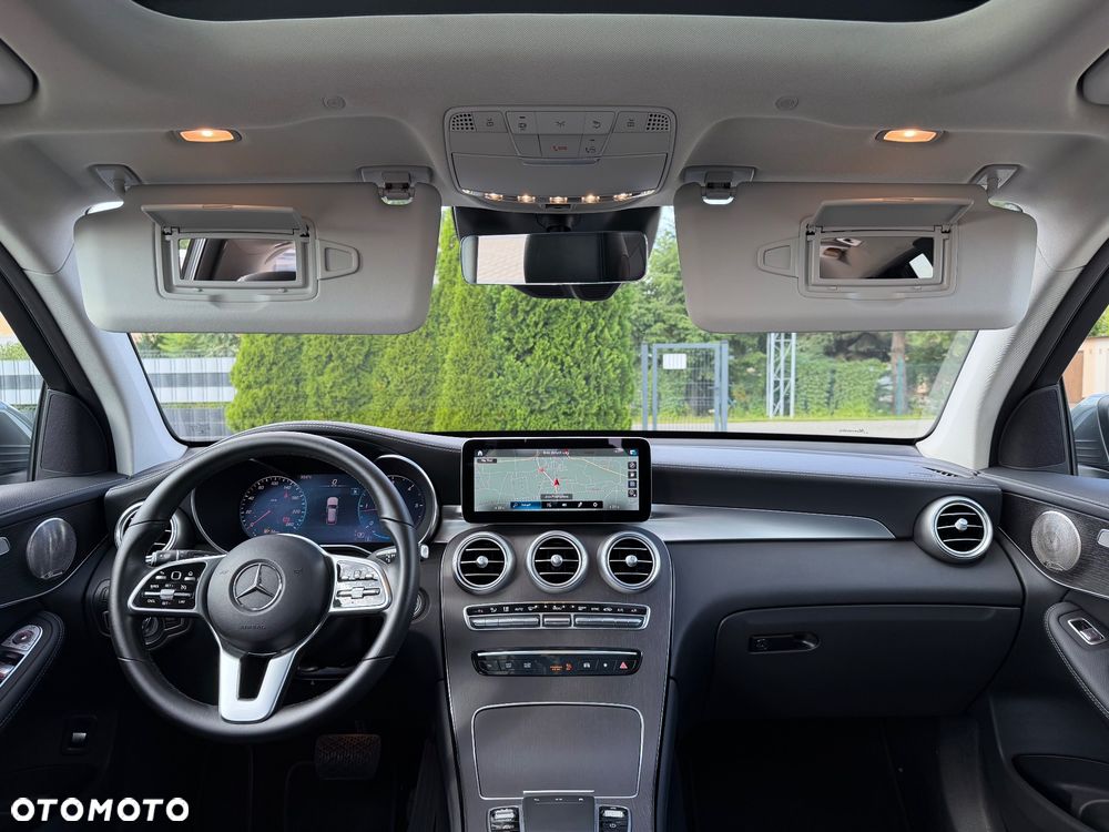 Mercedes-Benz GLC - 22