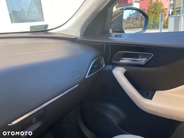 Jaguar F-Pace 2.0 i4D AWD Prestige - 18