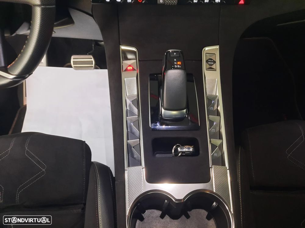 DS DS7 Crossback E-Tense Performance Line+ EAT8 - 44