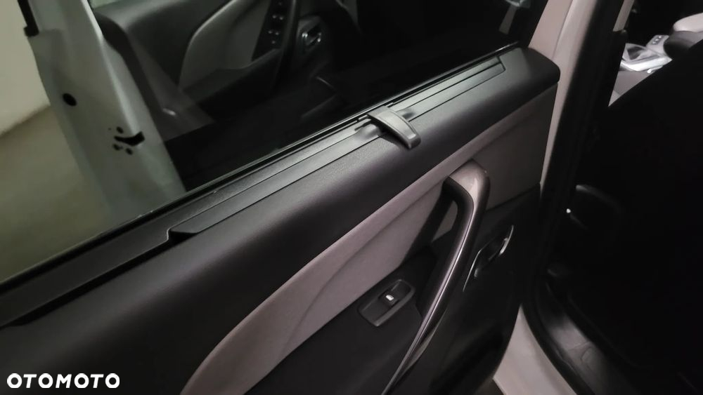 Citroën C4 SpaceTourer 1.2 PureTech Shine S&S - 17