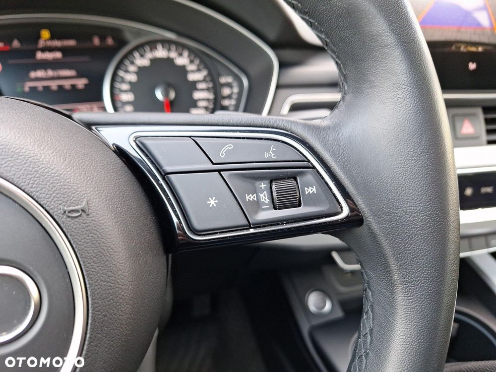 Audi A4 Limousine - 18