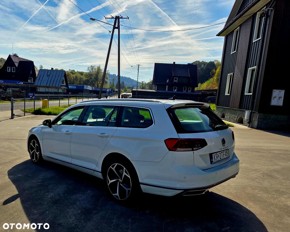 Volkswagen Passat - 5