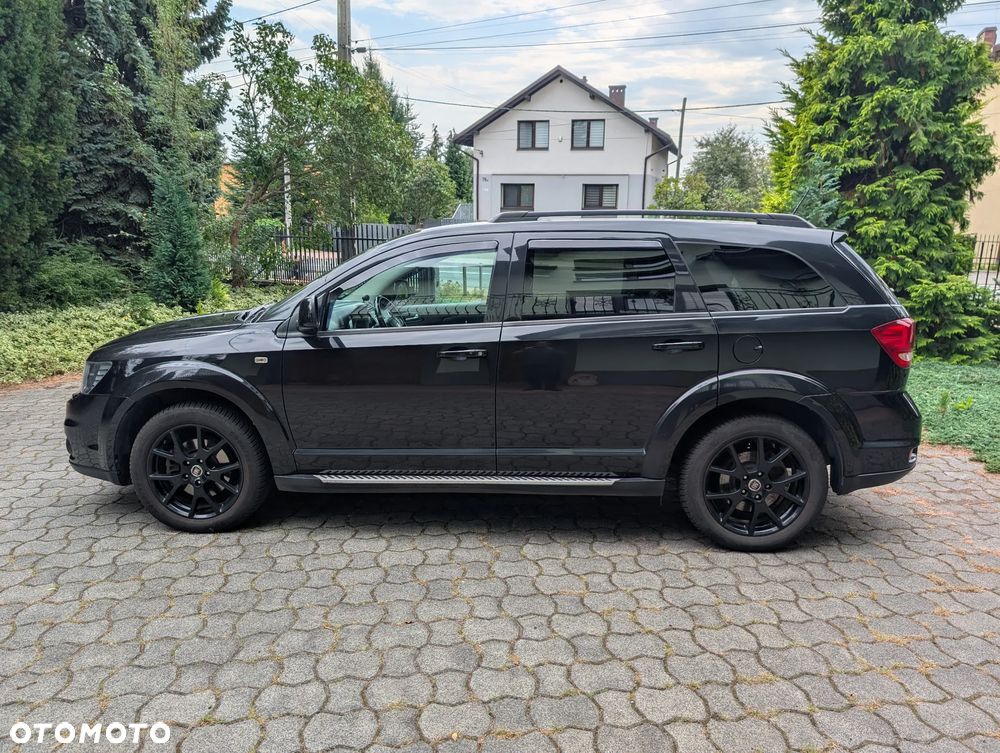 Fiat Freemont 2.0 Multijet Black Code AWD - 2