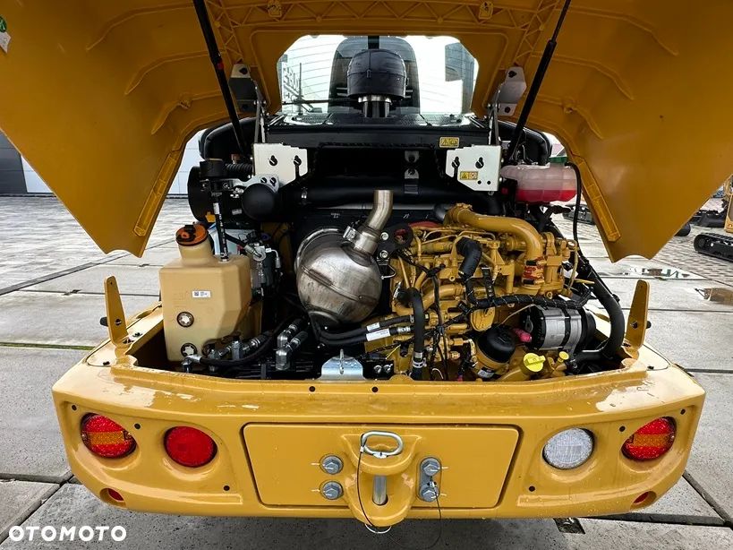 Caterpillar 906 - 11