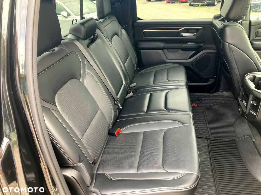 RAM 1500 Crew Cab Sport - 15