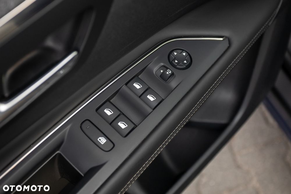 Peugeot 3008 HDi 150 Allure - 21
