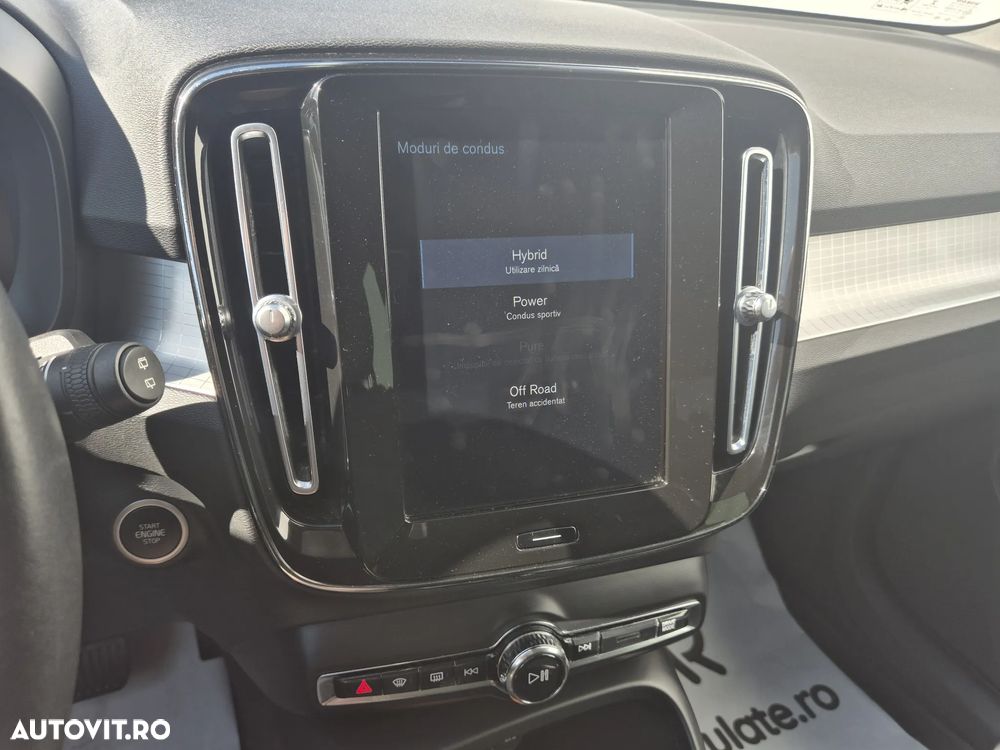 Volvo XC 40 Recharge T5 Twin Engine AT7 Inscription - 25