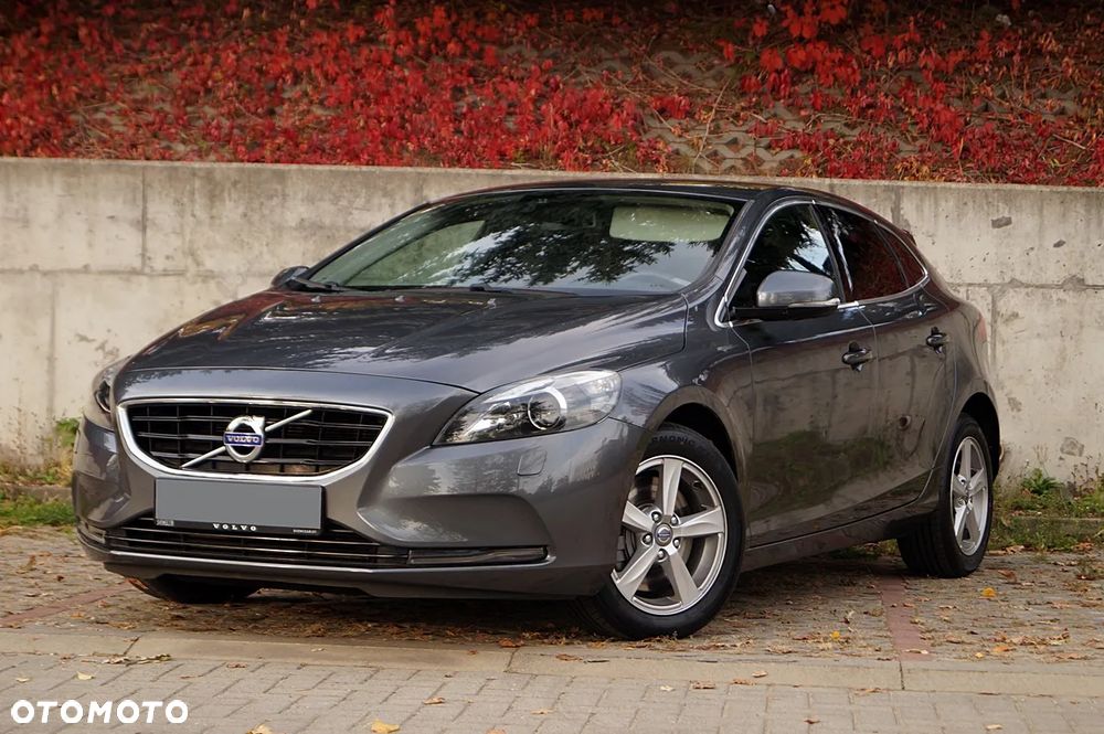 Volvo V40 D3 Summum - 1