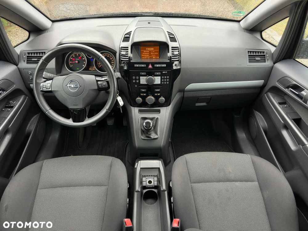 Opel Zafira 1.8 Family - 13