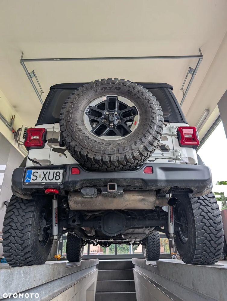 Jeep Wrangler - 3