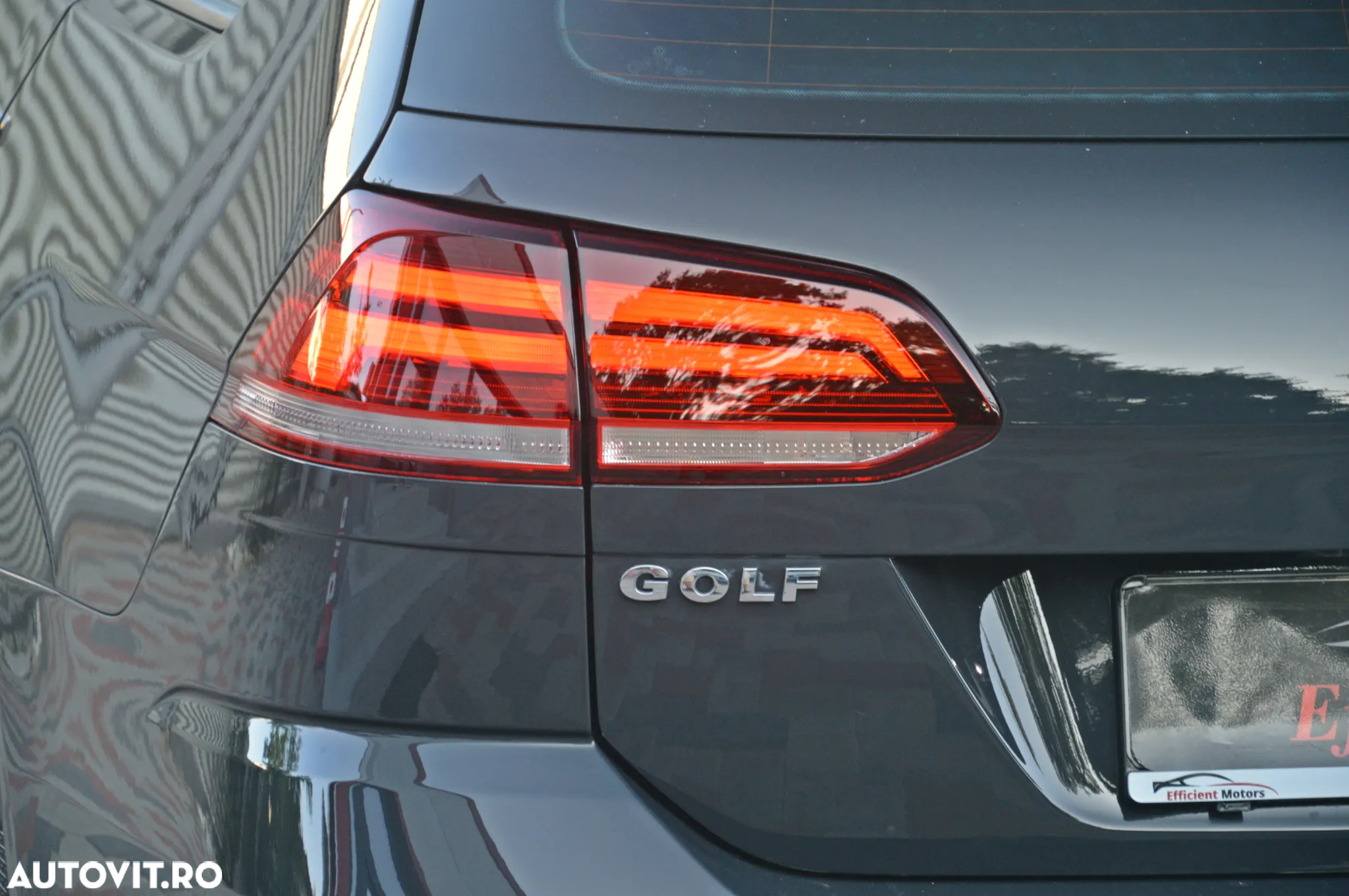 Volkswagen Golf 1.6 TDI Comfortline - 34