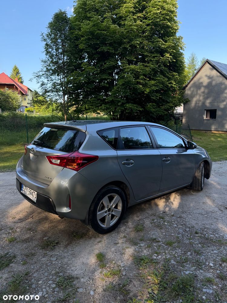 Toyota Auris 1.33 VVT-i Active - 3