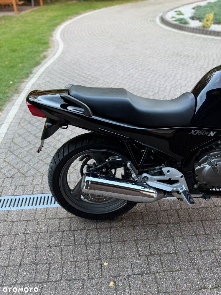 Yamaha XJ - 19