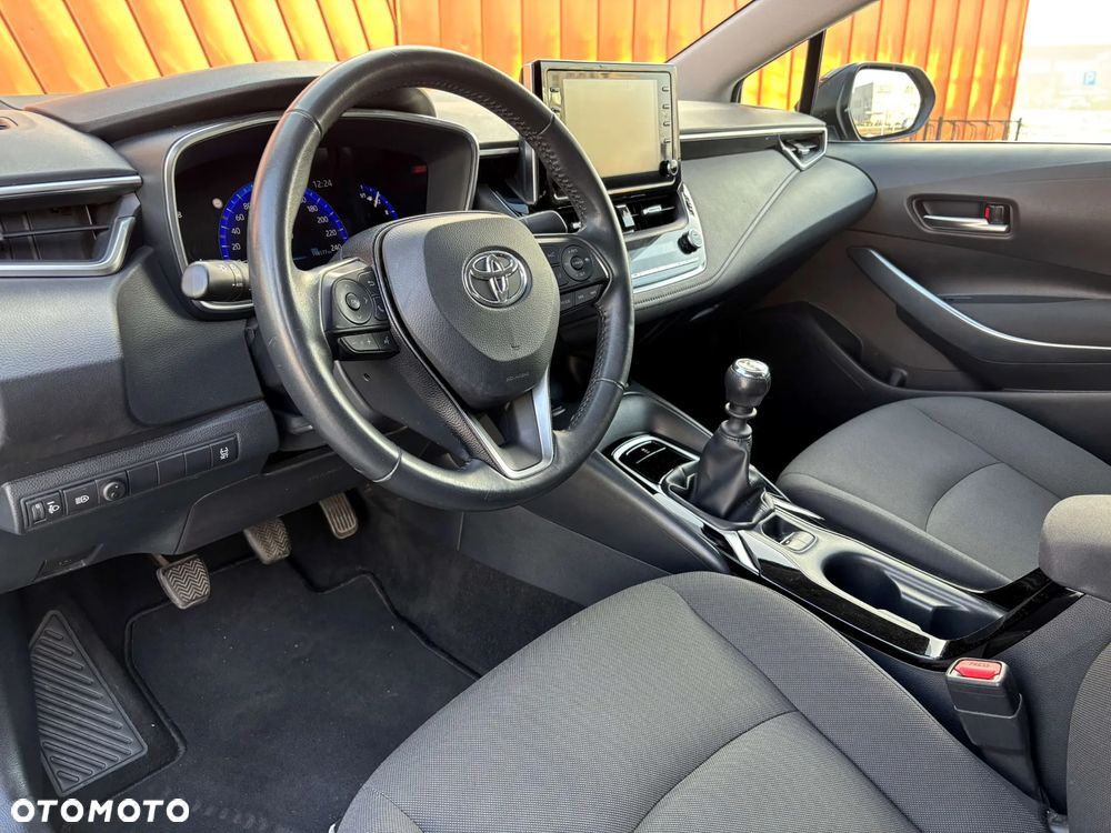 Toyota Corolla 1.6 Prestige - 25