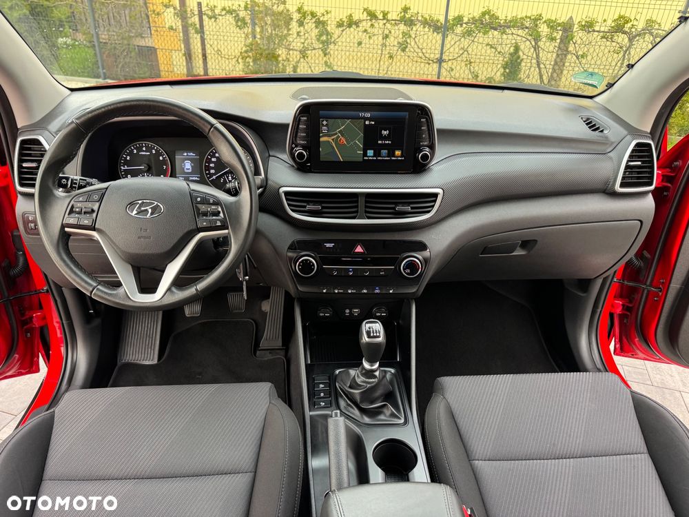 Hyundai Tucson 1.6 GDi 2WD Select - 27