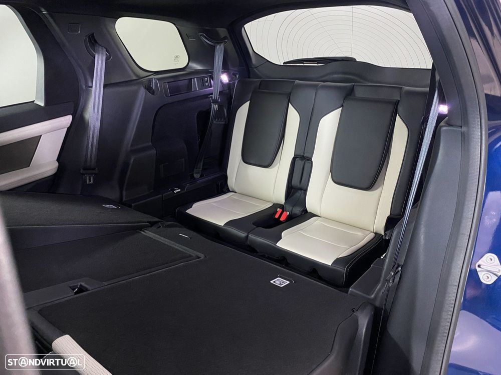 Land Rover Discovery Sport - 21