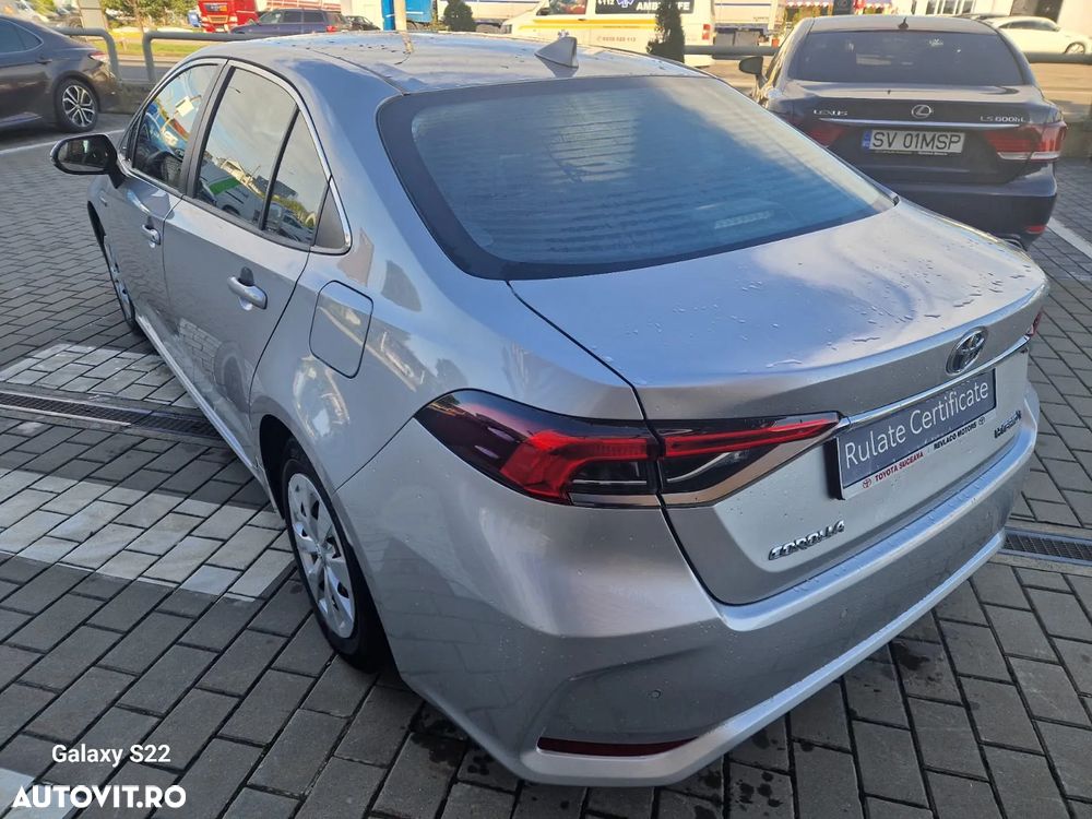 Toyota Corolla Sedan 1.8 HSD Business - 7