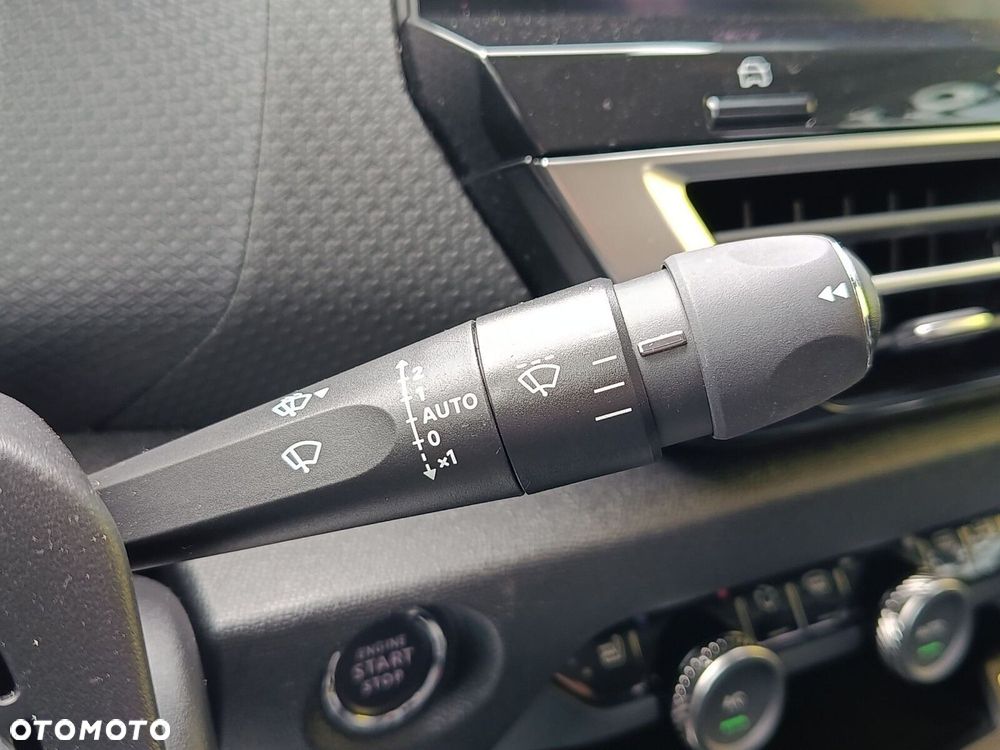 Citroën C4 1.2 PureTech Shine S&S EAT8 - 33
