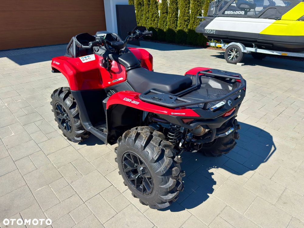 Can-Am Outlander - 3