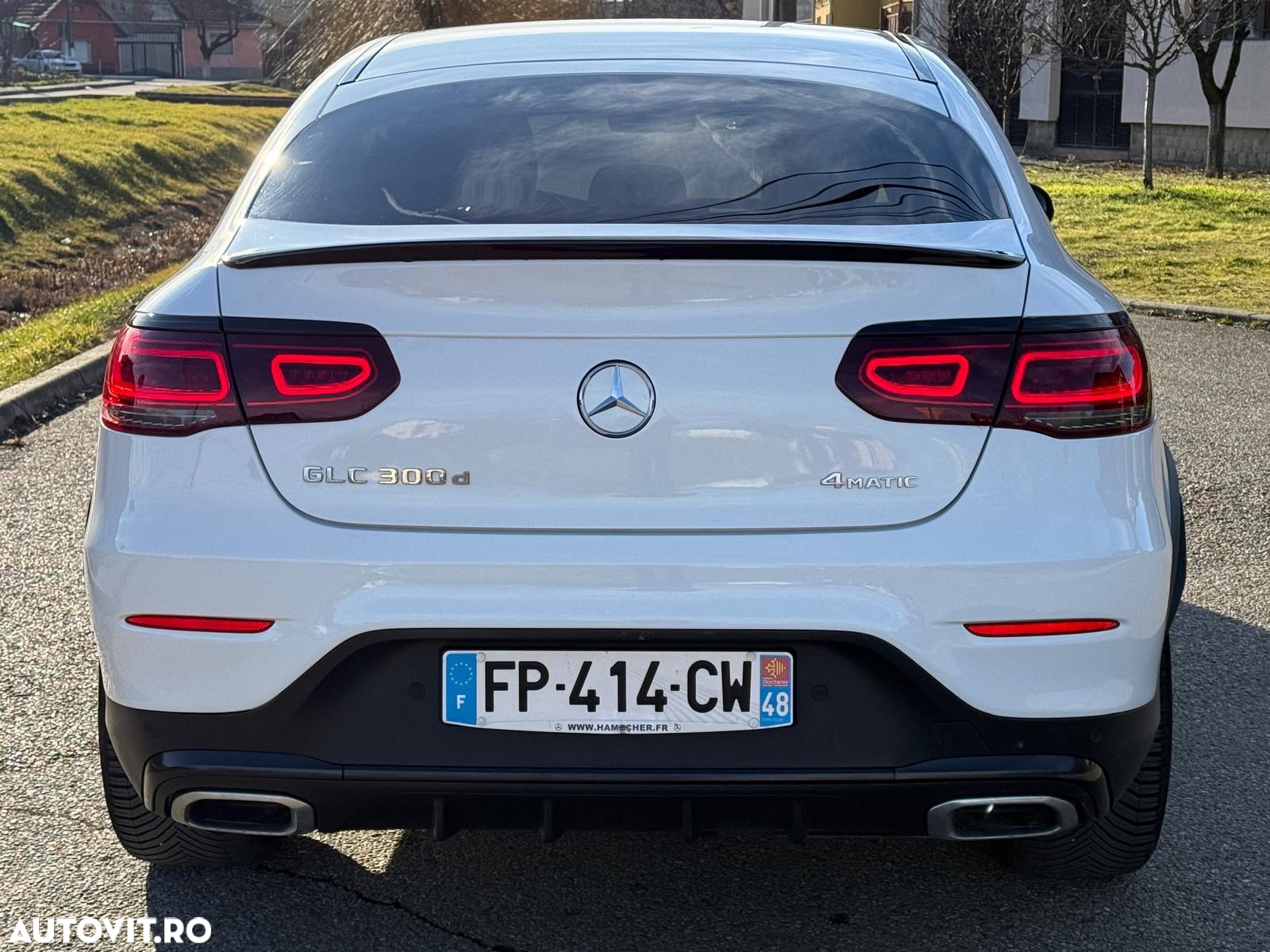 Mercedes-Benz GLC Coupe 300 d 4Matic 9G-TRONIC AMG Line - 17