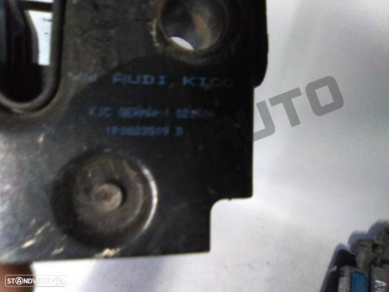 Fecho Capot 1p082_3509b Seat Leon (1p) [2005_2013] 2.0 Tdi - 3