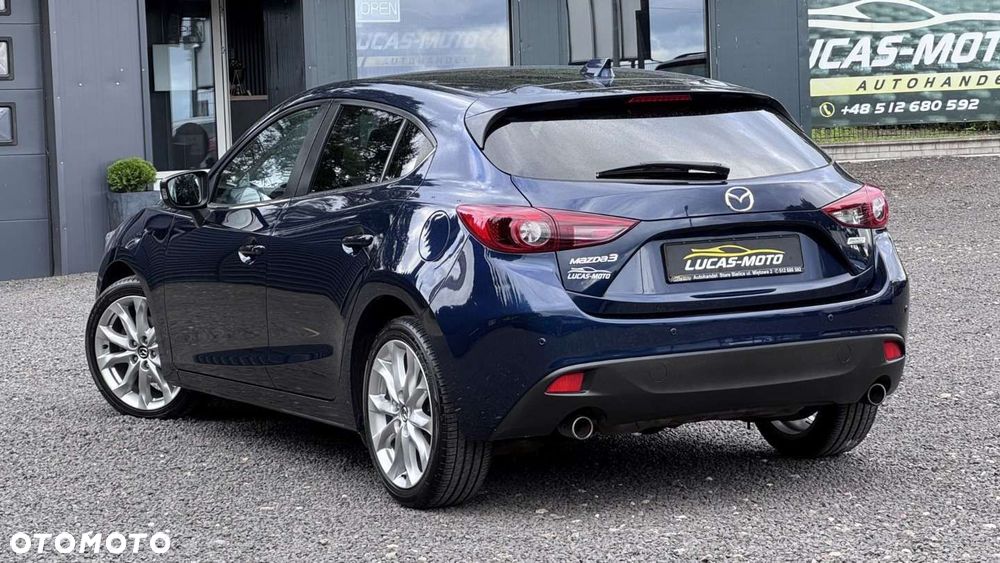 Mazda 3 - 7