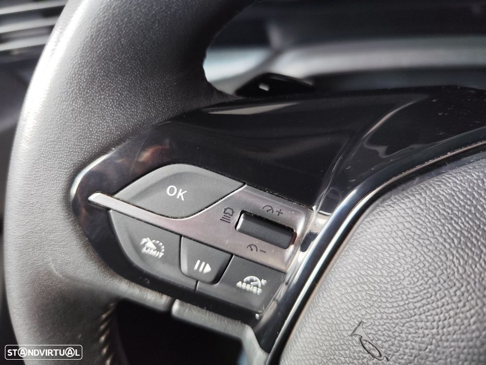 Peugeot 308 1.2 PureTech Allure EAT8 - 13